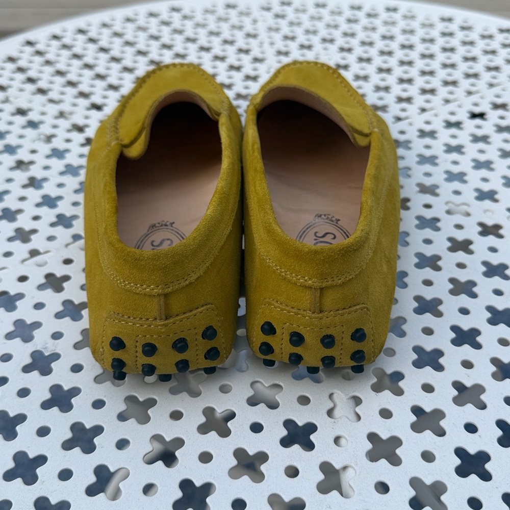 beautiful Tod's spring Suede Loafers - Picture 3 of 4